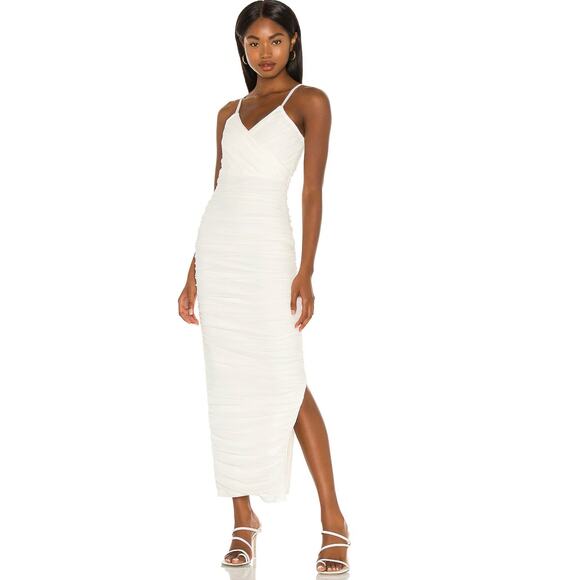 Elliatt Pippa Dress White Size Small Lightly Worn Flattering Ruched Fabric Comfy - Picture 1 of 14